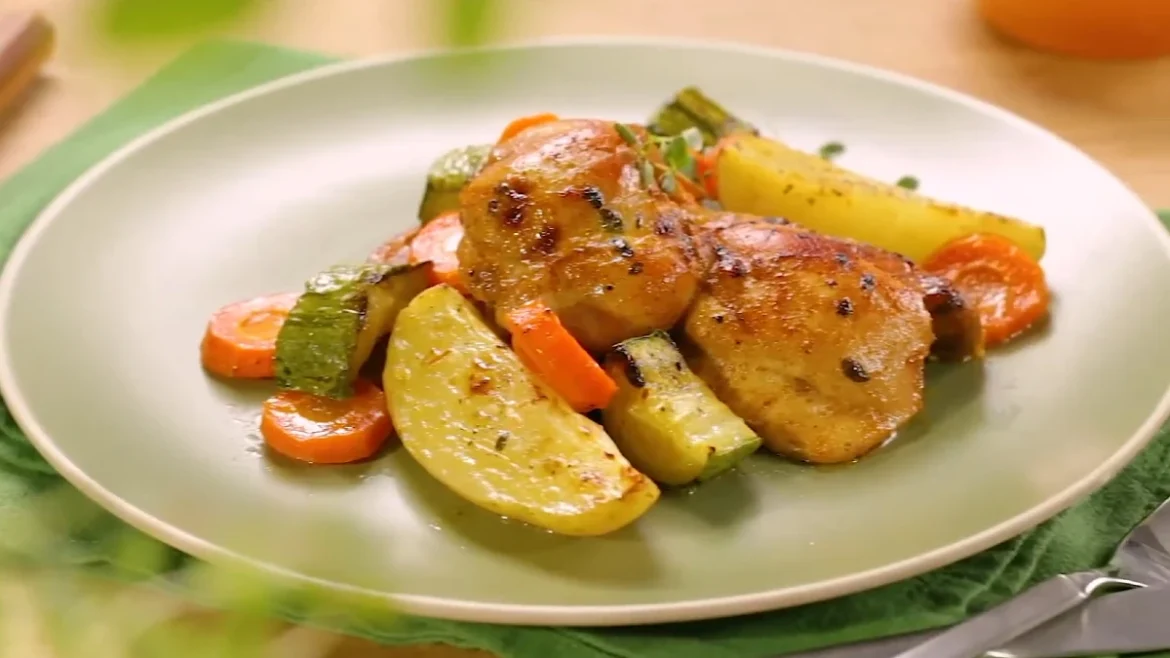 Frango Fitness com Legumes ao Forno